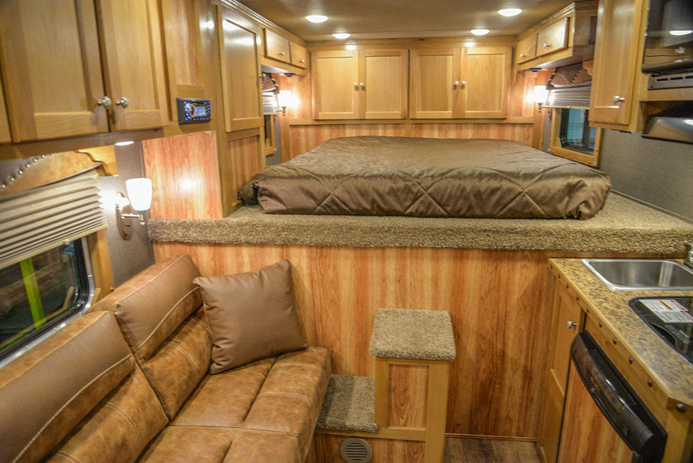 SMC Horse Trailers PROUDLY Made in the USA » SL8X8FK Laramie Horse