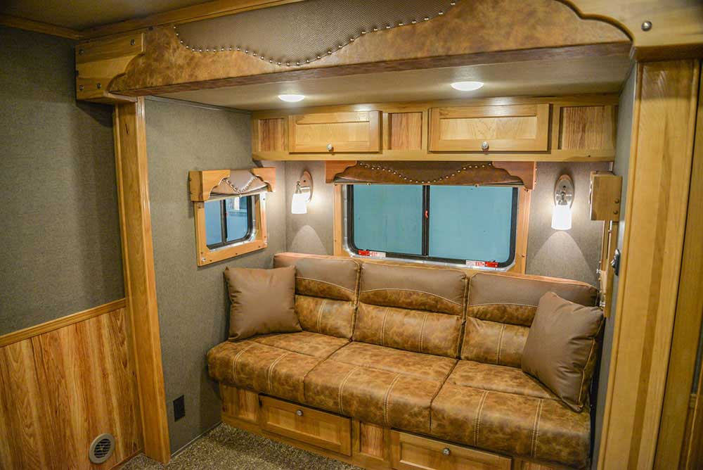 SMC Horse Trailers PROUDLY Made in the USA » SL8X11SFK Laramie Horse