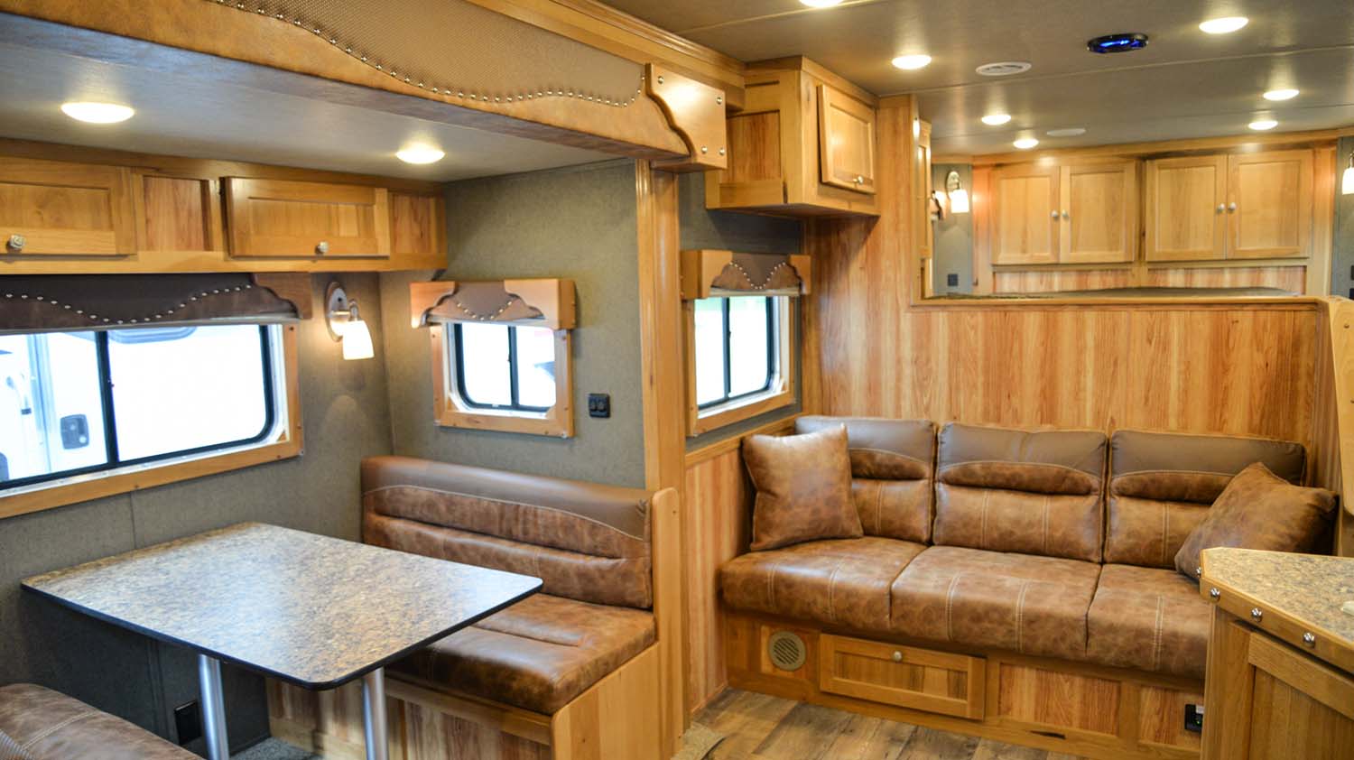 SMC Horse Trailers PROUDLY Made in the USA » SLE8X13SSR Livestock